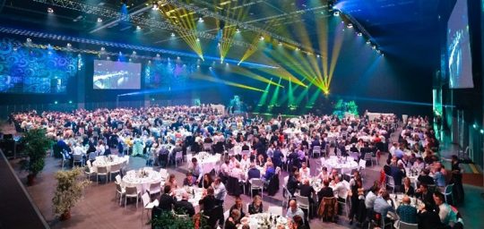 Espace intérieur congrès réunion Le Spot Mâcon Parc des expositions Mâcon Evénements